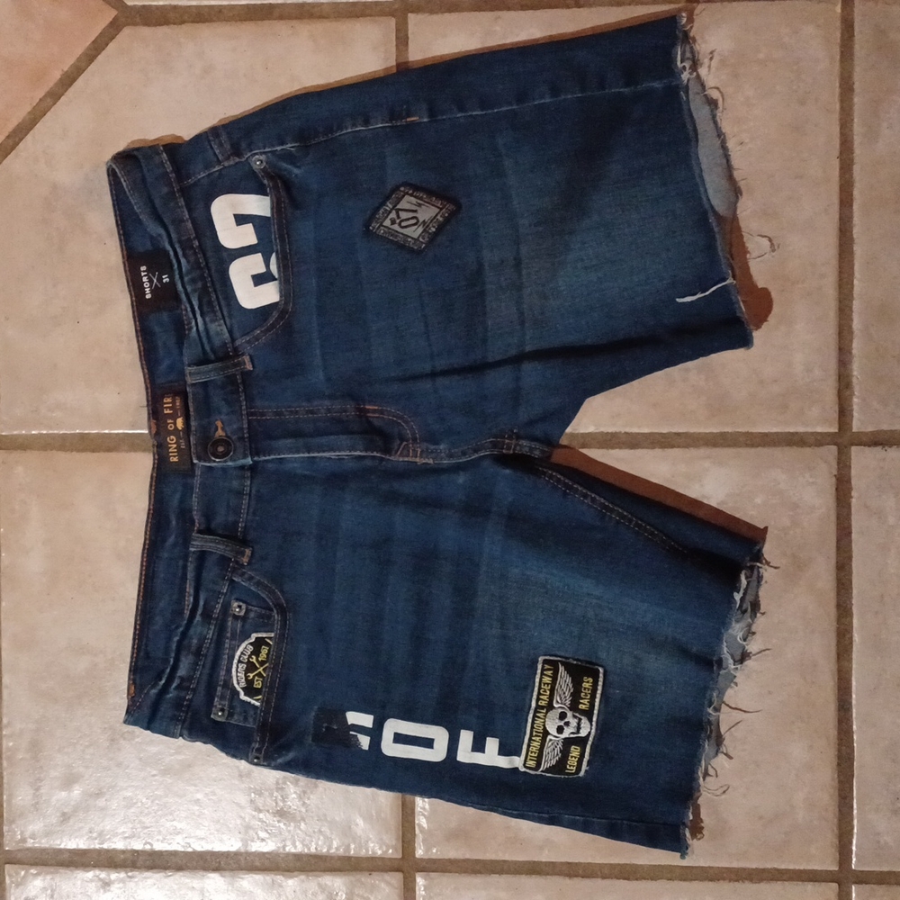 Ring of Fire Patch Shorts 31